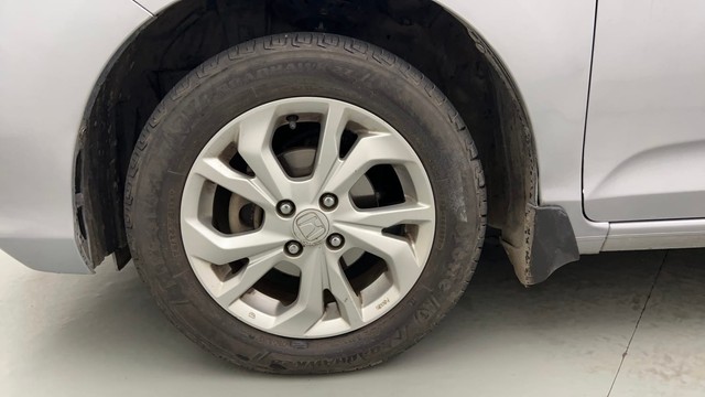 Second-hand 2018 Honda Amaze VX CVT Petrol for sale in Mumbai-20