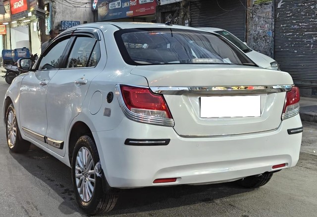 Second-hand 2022 Maruti Suzuki Swift Dzire VXI CNG BSVI for sale in New Delhi-7