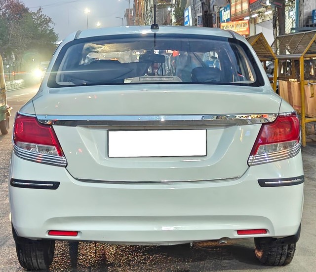 Second-hand 2022 Maruti Suzuki Swift Dzire VXI CNG BSVI for sale in New Delhi-2