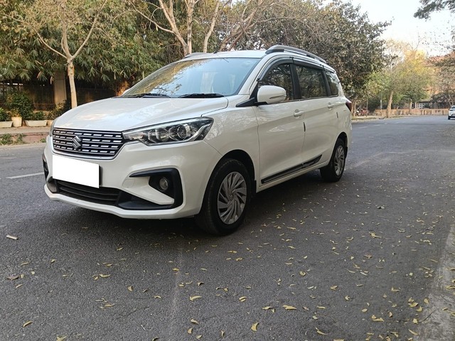 Second-hand 2022 Maruti Suzuki Ertiga VXI CNG for sale in New Delhi-4