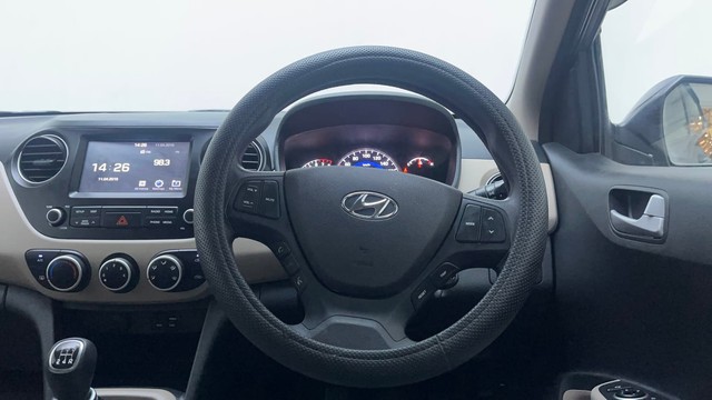 Second-hand 2018 Hyundai Grand i10 1.2 Kappa Sportz BSIV for sale in Hyderabad-33