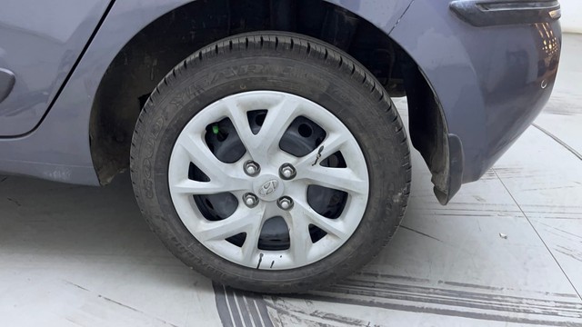 Second-hand 2018 Hyundai Grand i10 1.2 Kappa Sportz BSIV for sale in Hyderabad-19