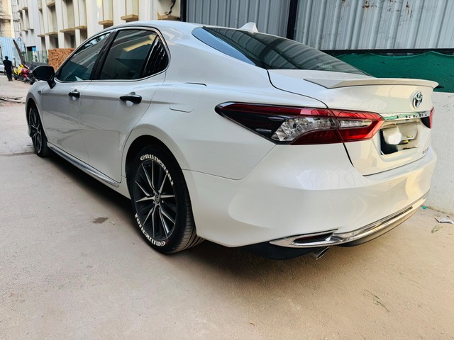 Toyota Camry 2.5 Hybrid BSVI Second-hand 2022 Toyota Camry 2.5 Hybrid BSVI for sale in Chennai-5