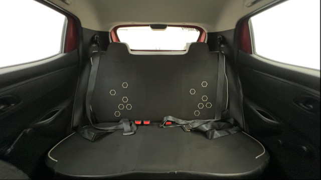 Second-hand 2017 Renault KWID RXT for sale in Ahmedabad-33