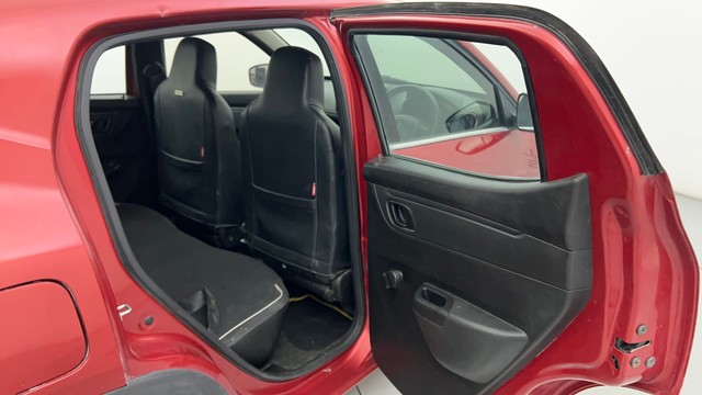 Second-hand 2017 Renault KWID RXT for sale in Ahmedabad-34