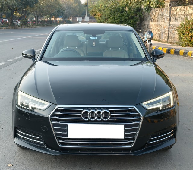 Second-hand 2017 Audi A4 35 TDI Technology for sale in New Delhi-5