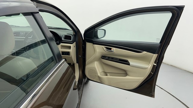 Second-hand 2018 Maruti Suzuki Ciaz Petrol for sale in Ahmedabad-16