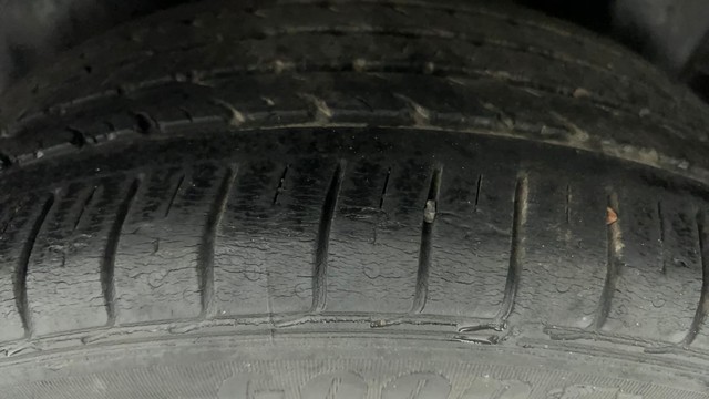 Second-hand 2018 Maruti Suzuki Ciaz Petrol for sale in Ahmedabad-29