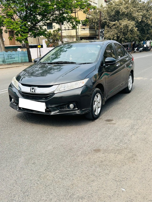 Second-hand 2015 Honda City i DTEC SV for sale in Nagpur-3