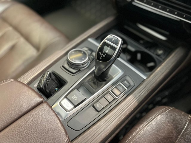 Second-hand 2014 BMW X5 xDrive 30d for sale in Mumbai-11