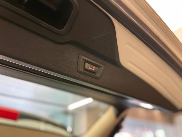 Second-hand 2014 BMW X5 xDrive 30d for sale in Mumbai-6