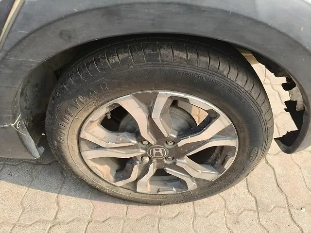 Honda WR-V Exclusive Petrol Second-hand 2018 Honda WR-V Exclusive Petrol for sale in Kanpur-6