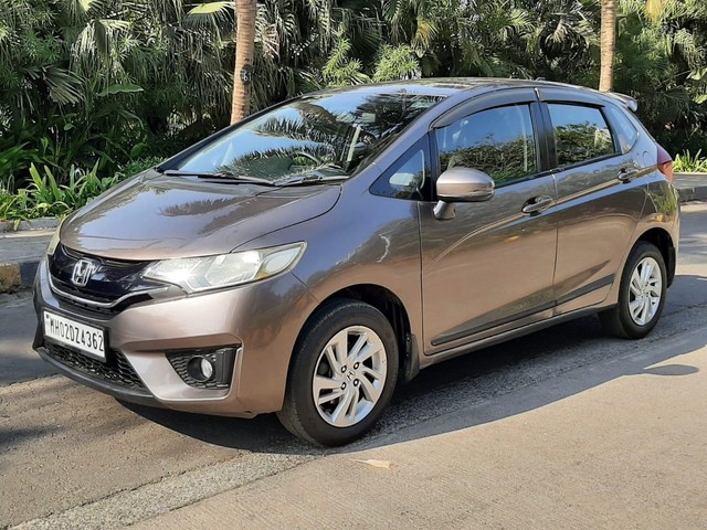 Second-hand 2015 Honda Jazz 1.2 VX i VTEC for sale in Mumbai-5