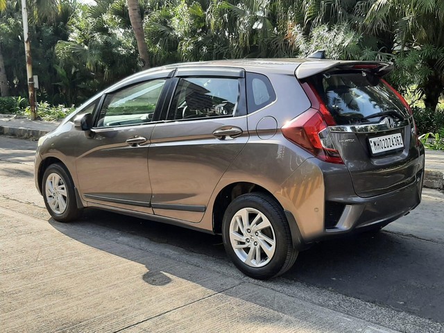 Second-hand 2015 Honda Jazz 1.2 VX i VTEC for sale in Mumbai-3