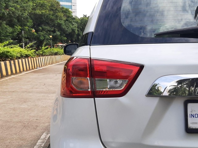 Second-hand 2019 Maruti Suzuki Vitara Brezza ZDi AMT for sale in Mumbai-7