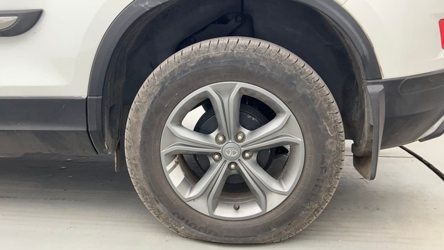 Second-hand 2021 Tata Harrier XZA Dual Tone AT for sale in Kolkata-19