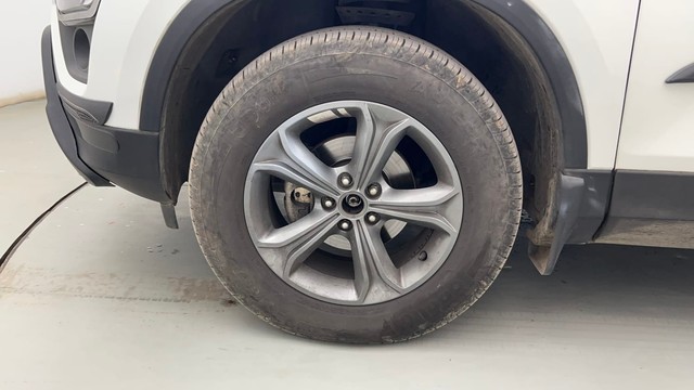 Second-hand 2021 Tata Harrier XZA Dual Tone AT for sale in Kolkata-20