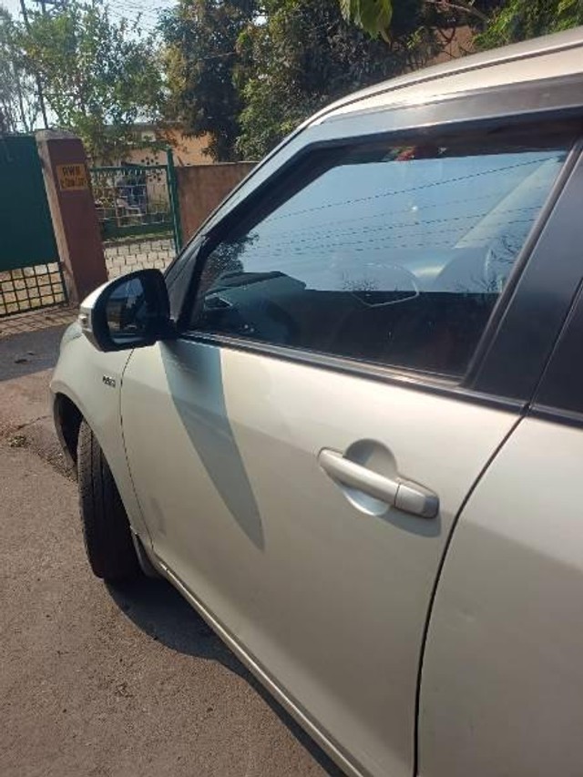 Maruti Suzuki Swift Dzire VDI Second-hand 2015 Maruti Suzuki Swift Dzire VDI for sale in Hazaribagh-4