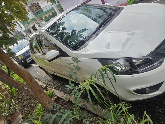 Second-hand 2018 Tata Zest Revotron 1.2T XE for sale in Meerut-1