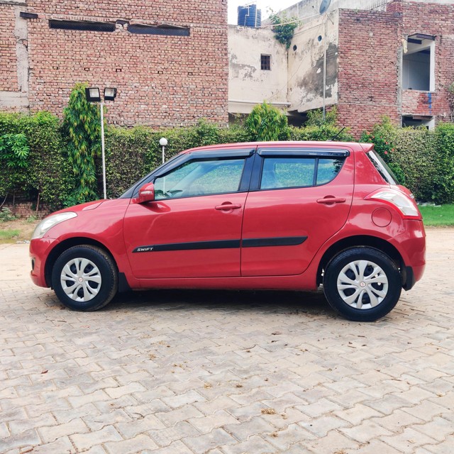 Second-hand 2014 Maruti Suzuki Swift VVT VXI for sale in Gurgaon-5