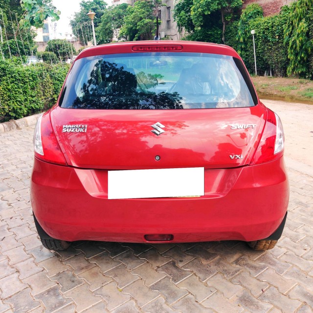 Second-hand 2014 Maruti Suzuki Swift VVT VXI for sale in Gurgaon-3
