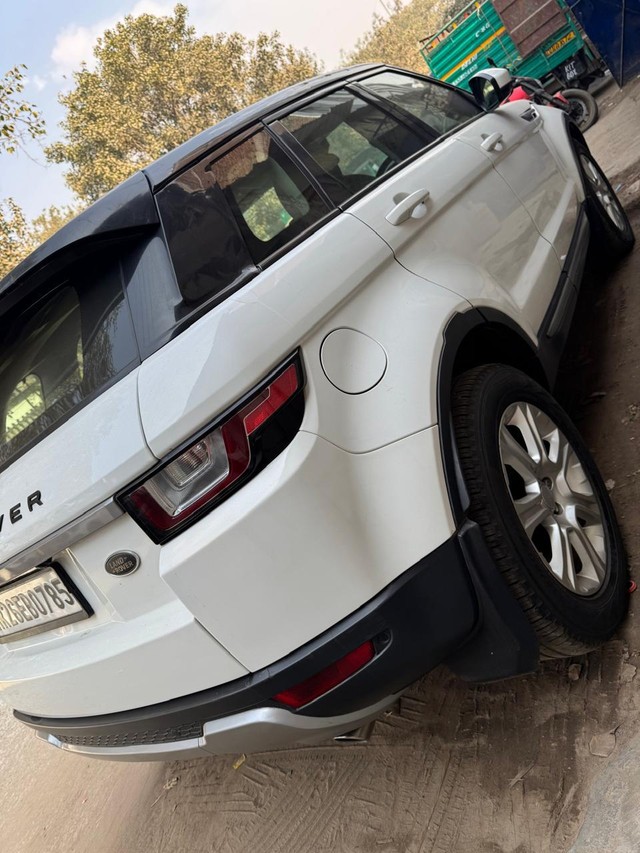 Second-hand 2019 Land Rover Range Rover Evoque 2.0 TD4 SE for sale in New Delhi-8
