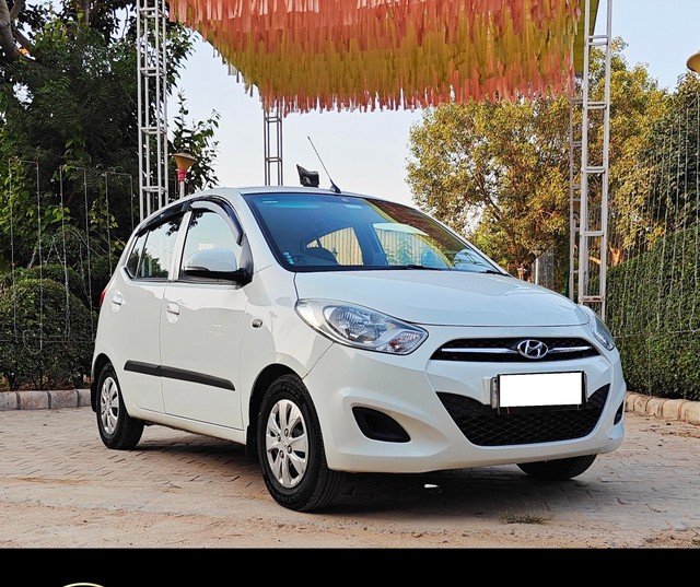 Second-hand 2012 Hyundai i10 Magna for sale in Gurgaon-19