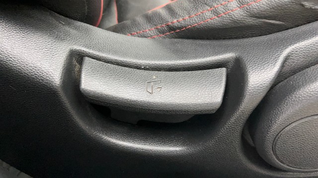 Second-hand 2018 Hyundai i20 1.2 Asta Dual Tone for sale in New Delhi-18