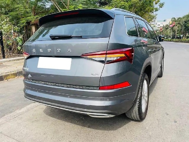 Second-hand 2022 Skoda Kodiaq L & K BSVI for sale in Mumbai-14