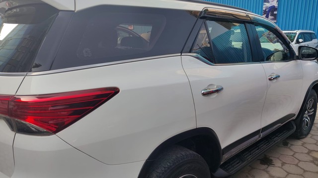 Toyota Fortuner 2.8 4WD AT BSIV Second-hand 2018 Toyota Fortuner 2.8 4WD AT BSIV for sale in New Delhi-4