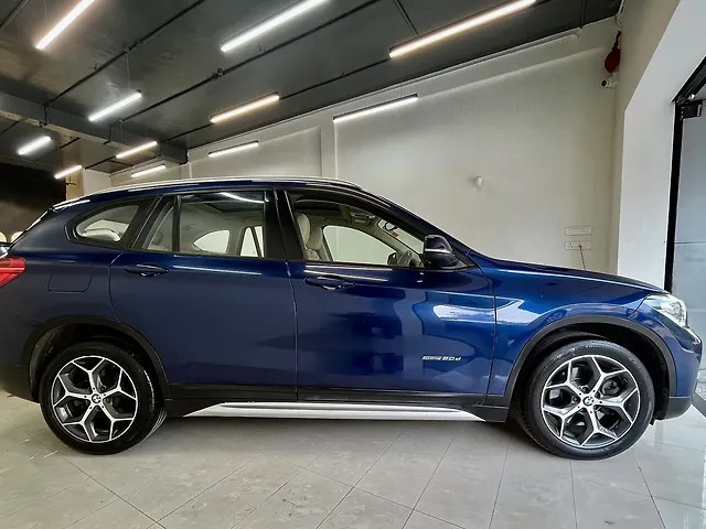 Second-hand 2016 BMW X1 sDrive20i xLine for sale in Pune-1