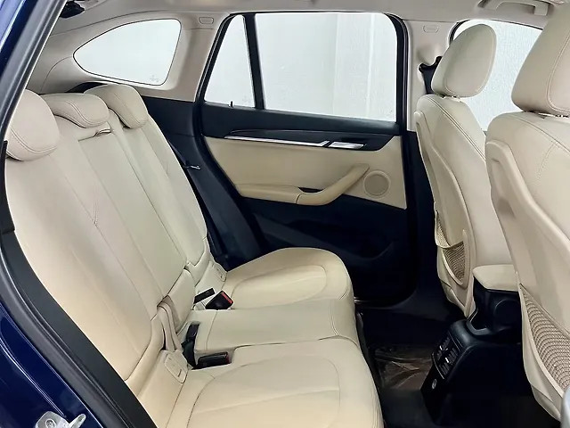 Second-hand 2016 BMW X1 sDrive20i xLine for sale in Pune-4