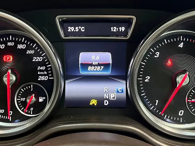 Second-hand 2017 Mercedes-Benz GLS 350d 4MATIC for sale in Pune-5