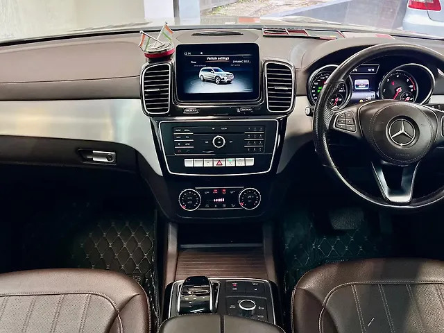 Second-hand 2017 Mercedes-Benz GLS 350d 4MATIC for sale in Pune-7