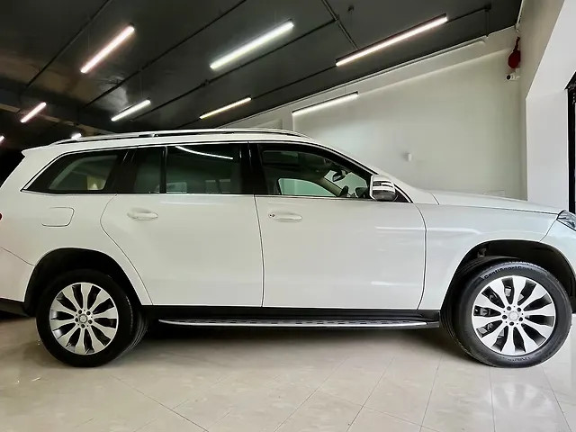 Second-hand 2017 Mercedes-Benz GLS 350d 4MATIC for sale in Pune-1