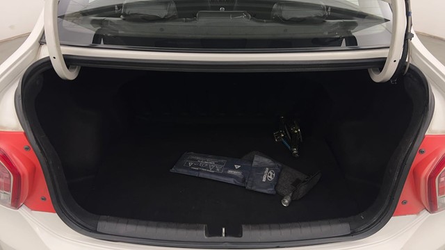 Second-hand 2015 Hyundai Xcent 1.2 VTVT S for sale in Chandigarh-9