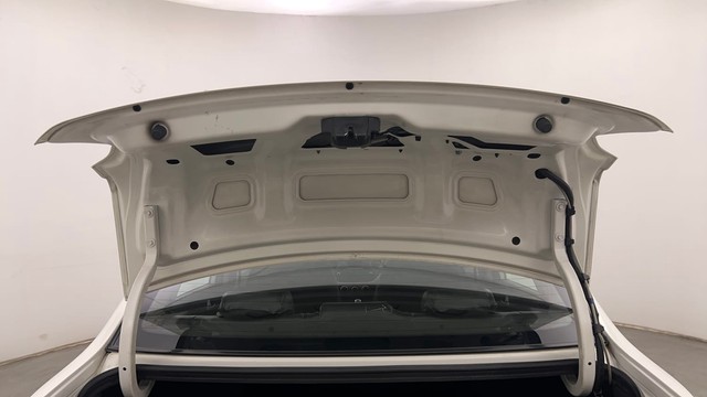 Second-hand 2015 Hyundai Xcent 1.2 VTVT S for sale in Chandigarh-24