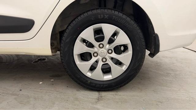 Second-hand 2015 Hyundai Xcent 1.2 VTVT S for sale in Chandigarh-19