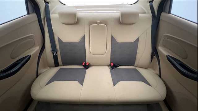 Second-hand 2018 Ford Aspire 1.2 Ti-VCT Titanium for sale in Chandigarh-34