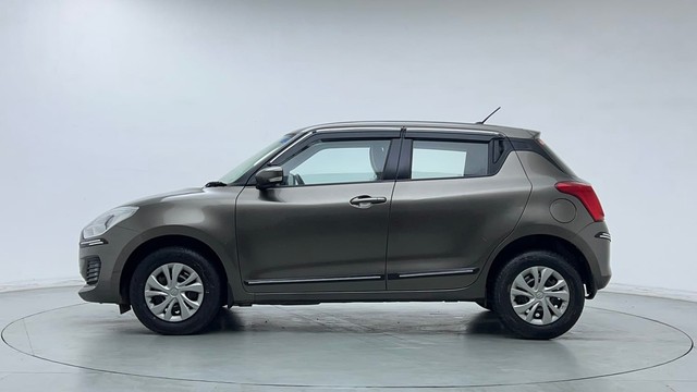 Second-hand 2023 Maruti Suzuki Swift VXI for sale in Gurgaon-6