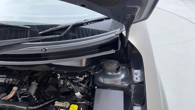 Second-hand 2023 Maruti Suzuki Swift VXI for sale in Gurgaon-35