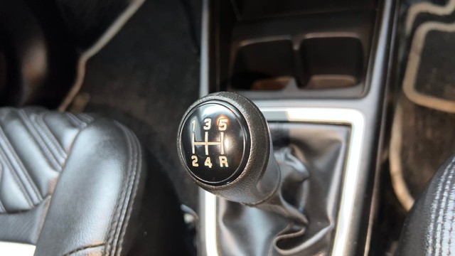 Second-hand 2023 Maruti Suzuki Swift VXI for sale in Gurgaon-12