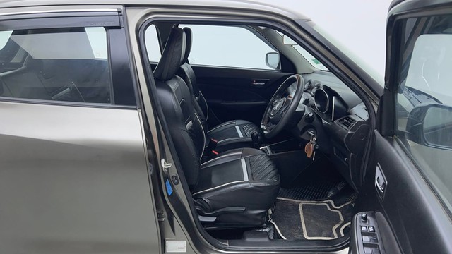 Second-hand 2023 Maruti Suzuki Swift VXI for sale in Gurgaon-15