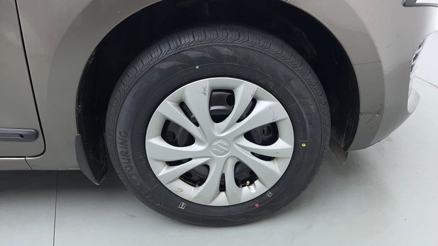 Second-hand 2023 Maruti Suzuki Swift VXI for sale in Gurgaon-17