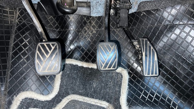 Second-hand 2023 Maruti Suzuki Swift VXI for sale in Gurgaon-14