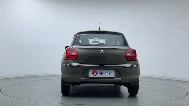 Second-hand 2023 Maruti Suzuki Swift VXI for sale in Gurgaon-4