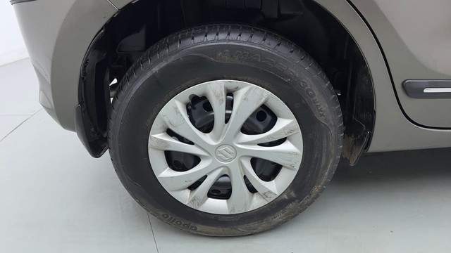 Second-hand 2023 Maruti Suzuki Swift VXI for sale in Gurgaon-18