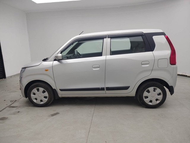 Second-hand 2024 Maruti Suzuki Wagon R VXI for sale in Visakhapatnam-6