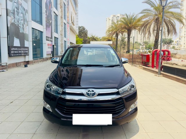 Second-hand 2016 Toyota Innova Crysta 2.8 ZX AT BSIV for sale in Bangalore-3