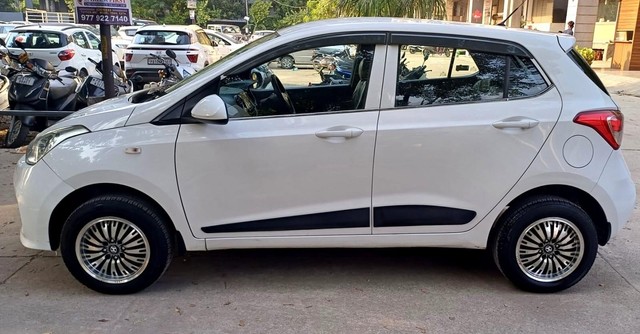 Hyundai Grand i10 1.2 CRDi Magna Second-hand 2018 Hyundai Grand i10 1.2 CRDi Magna for sale in Ludhiana-4